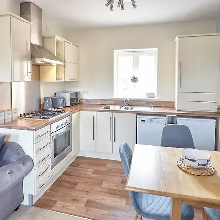 Ferienhaus Host&stay - Coach House Retreat