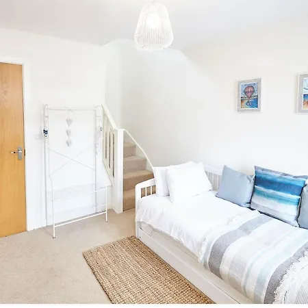 Host&stay - Coach House Retreat Whitby