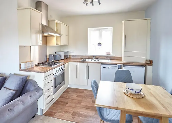 Holiday home Host & - Coach House Retreat