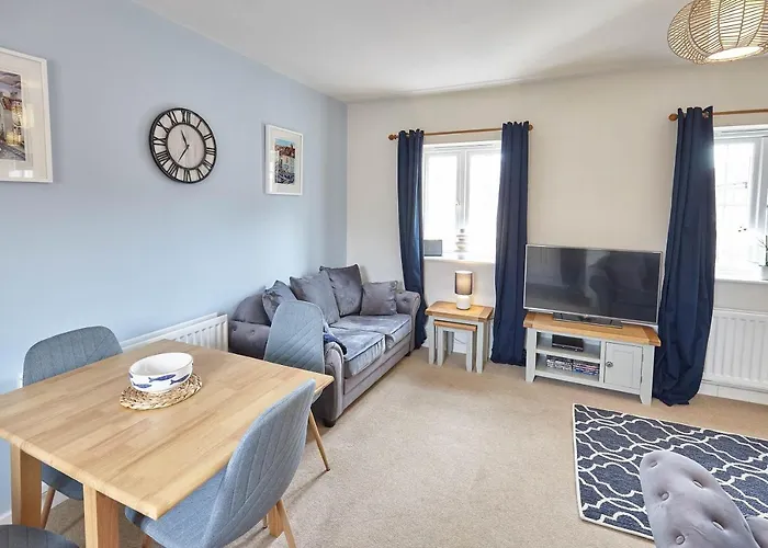 Holiday home Host & - Coach House Retreat